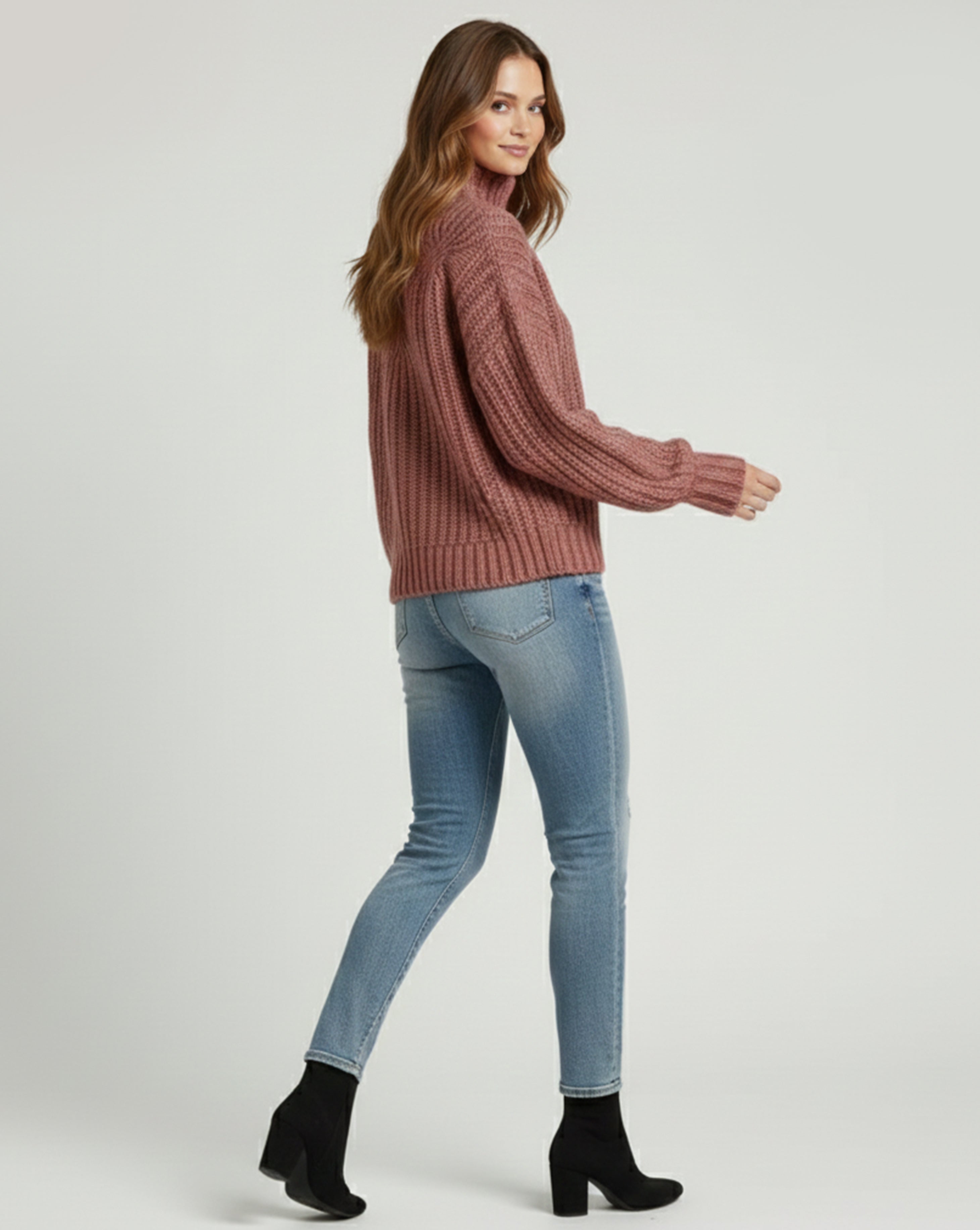 Lillian Cozy Knitted Pullover