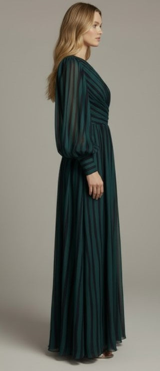 Printed Rose Pendant Maxi Dress